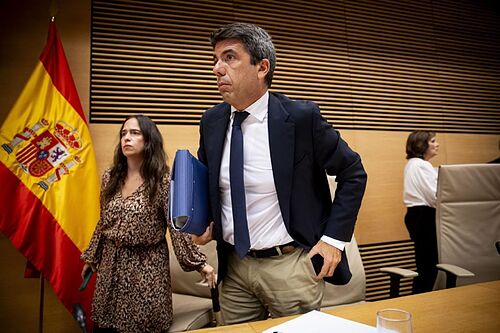 Varias acusaciones se adhieren a la petici�n de la jueza de la dana de investigar a Maz�n