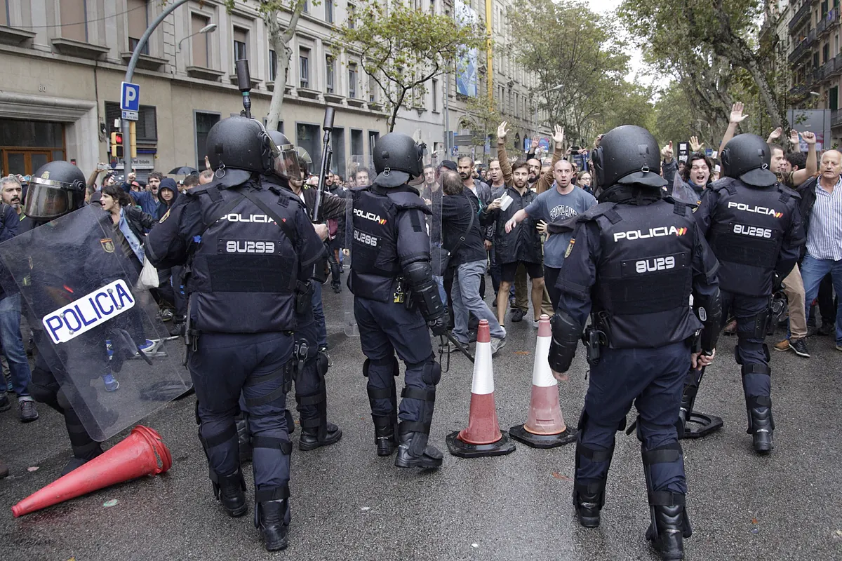 Comienza el juicio en Cataluña contra los cuatro agentes de la Policía Nacional no amnistiados por el 1-O