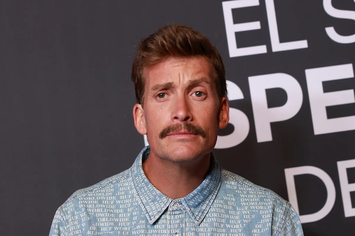 Todo lo que se sabe de Raquel Muñoz, la novia de toda la vida con la Grisón (La Revuelta) se ha casado