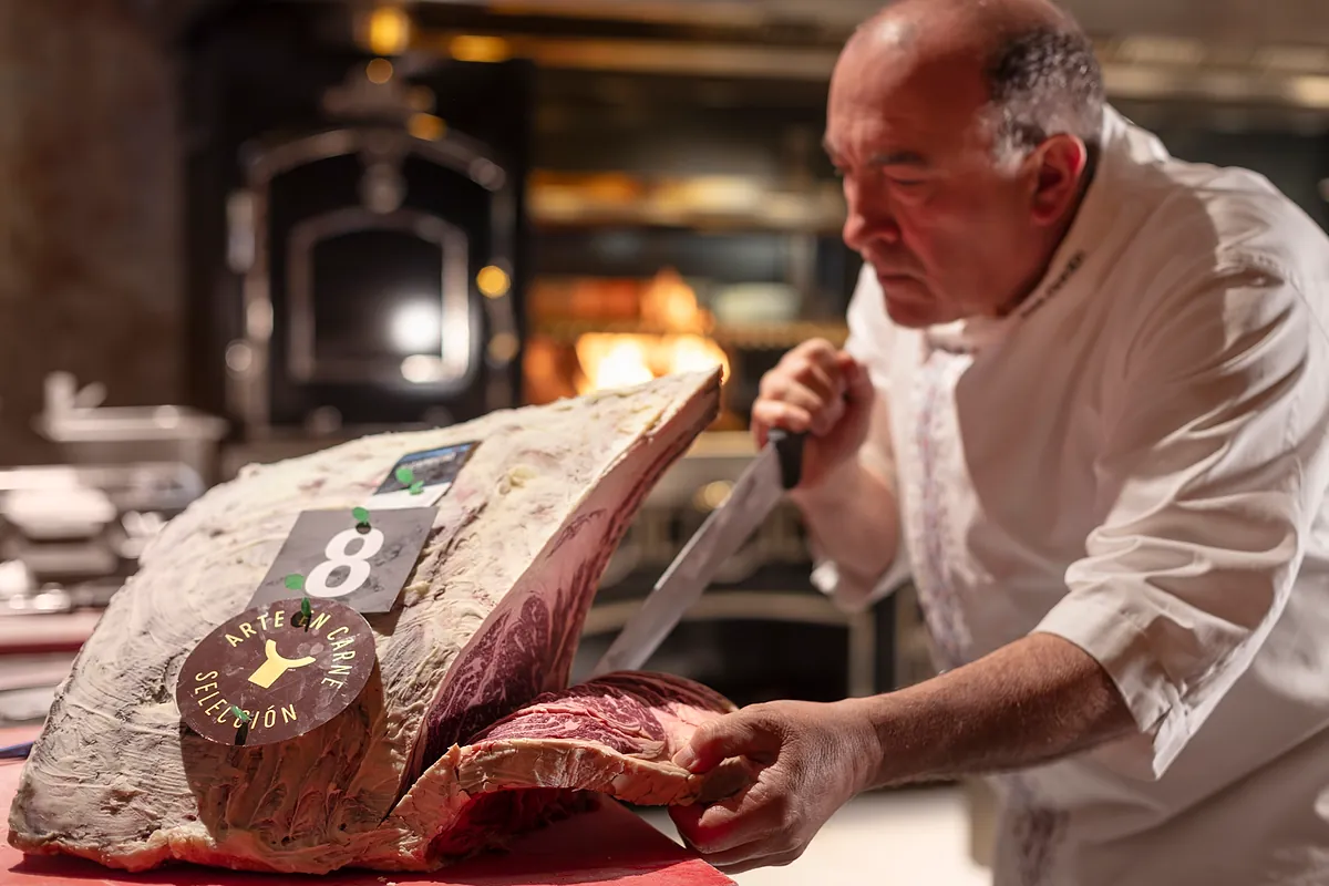 José Gordón inaugura La Cúpula de El Capricho, una exclusiva experiencia en torno a la carne de buey en un espacio único bajo tierra