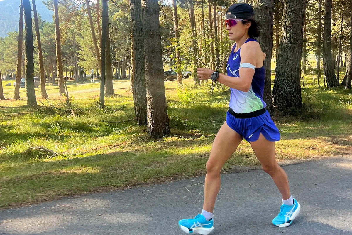 Así ha preparado María Pérez su cuarto verano de oro: "desconexión", concentraciones con su amiga (y gran rival) y un récord "estratosférico"