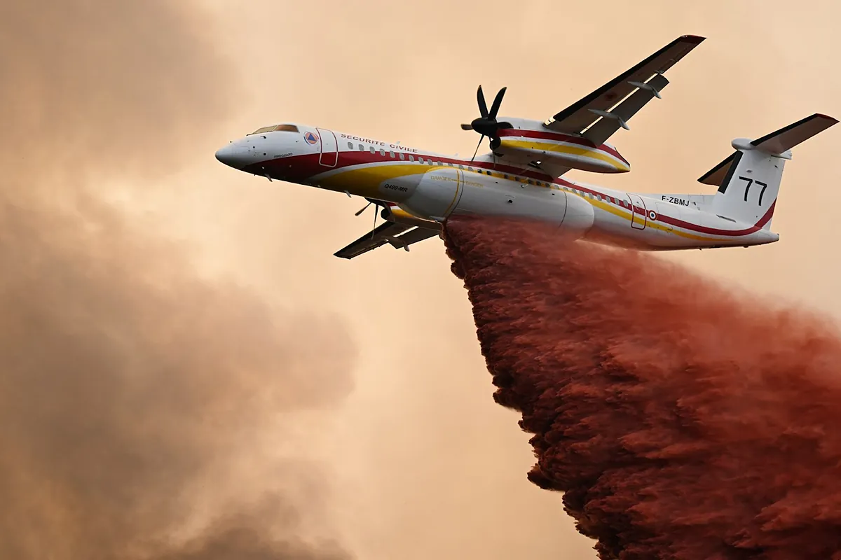Así es el 'agua roja' retardante cuya implementación en incendios forestales es cada vez mayor