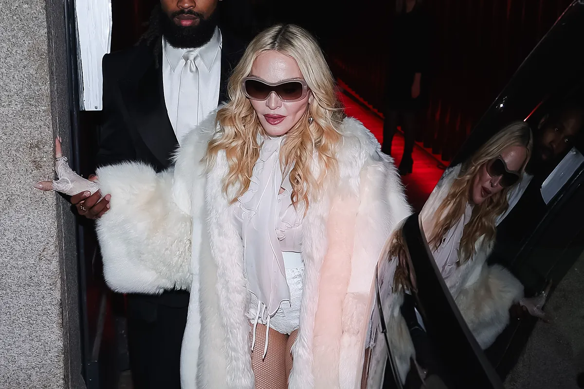 Madonna denuncia el robo de su icónico autendo en Coachella: "Ofrezco una recompensa por su devolución"