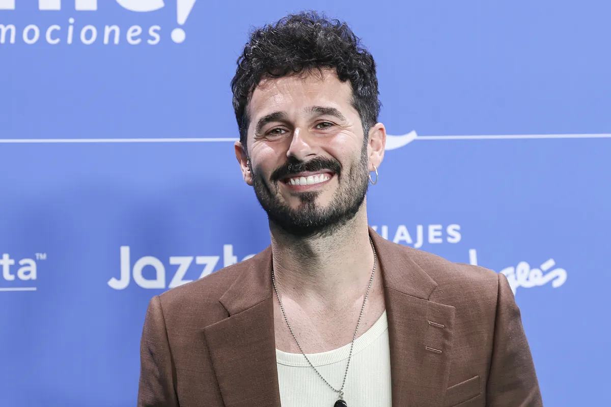 Antoñito Molina, el cantante andaluz de moda: "Quiero hacer una canción que sea número uno en muchos corazones"