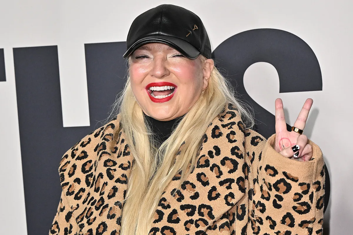 Sia pagará más de 30.000 euros mensuales a su ex marido por la manutención de su hijo en común