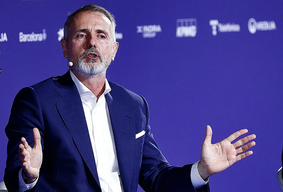 El presidente de Telef�nica, Marc Murtra, en una jornada en Barcelona EFE (Ảnh: El Mundo)