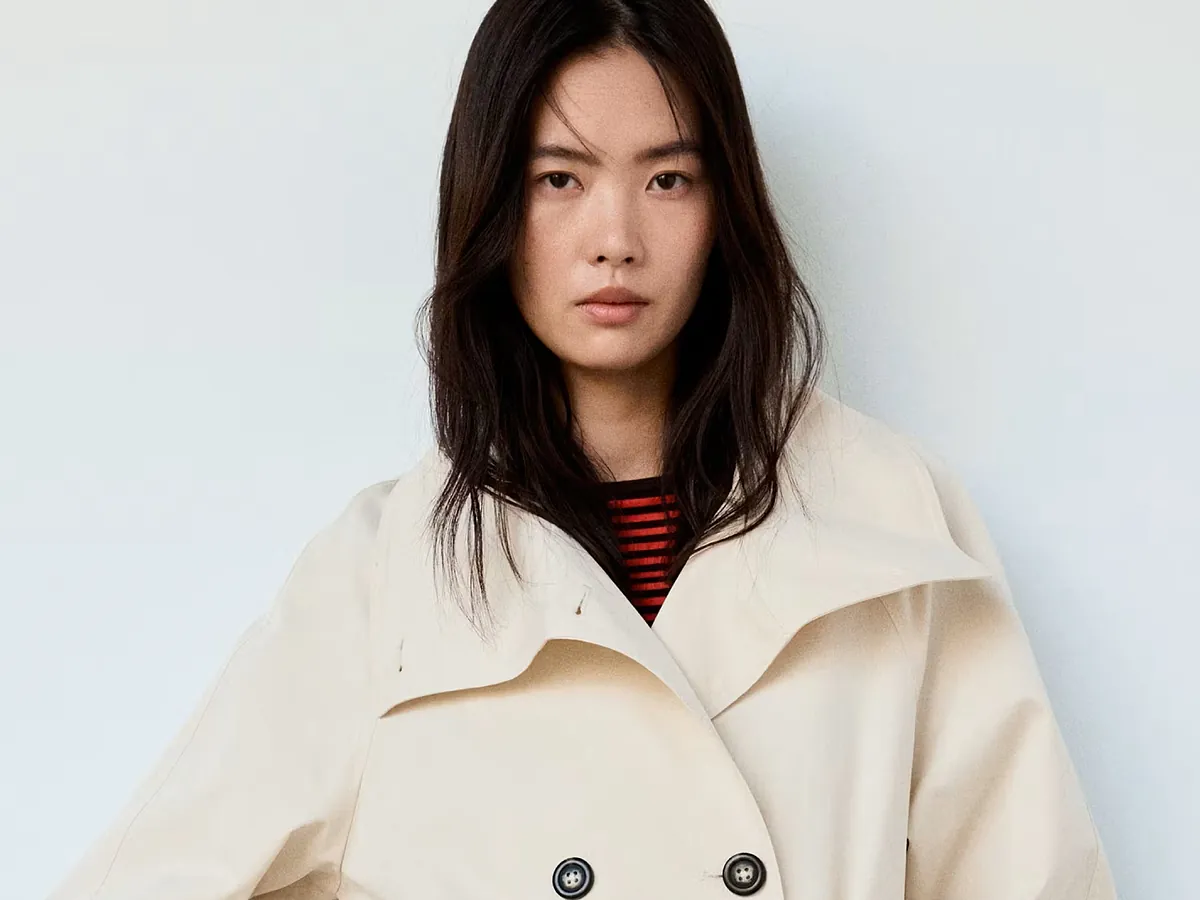 He fichado las primeras prendas de otoño de Zara y Mango que merecen la pena comprar desde ya: de una blazer de cuadros a una gabardina