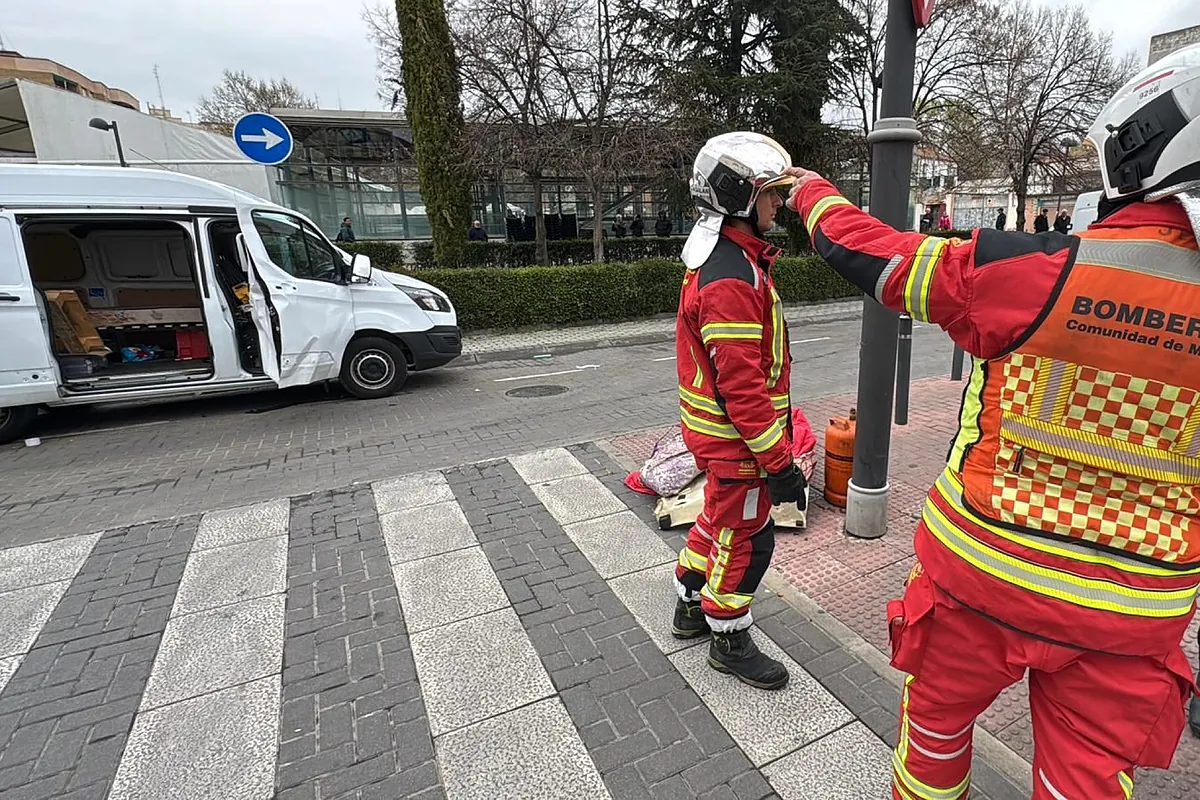 Herido grave un vendedor ambulante en Móstoles tras explotar una bombona de propano en su furgoneta