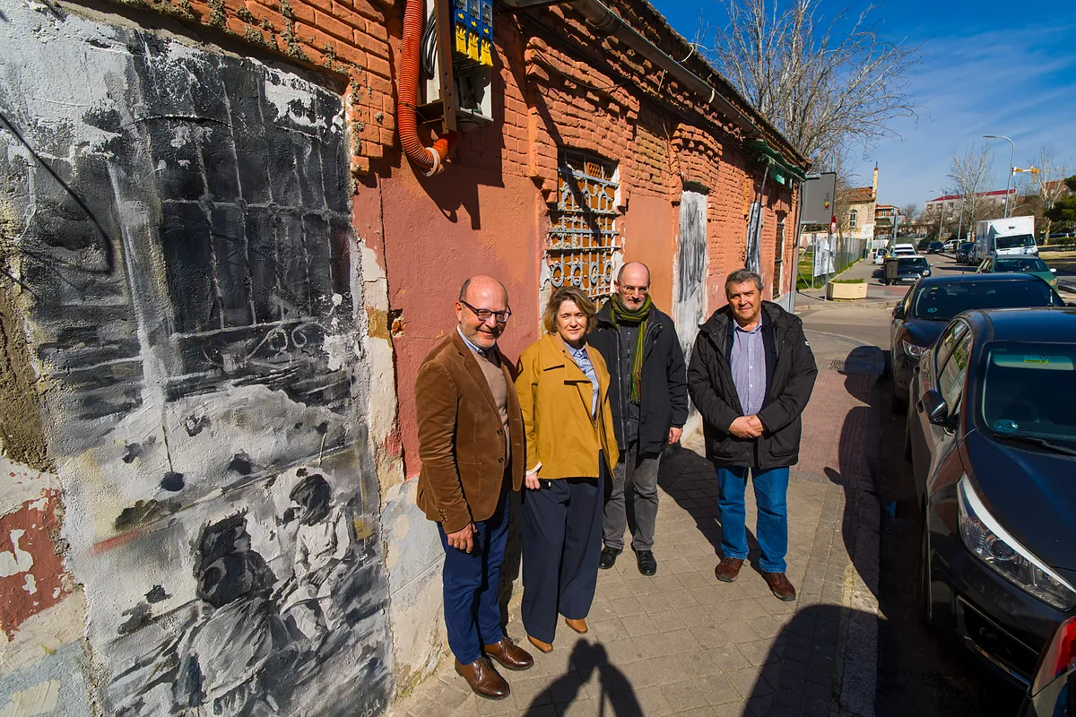 Almeida creará un 'refugio' cultural para jóvenes en el icónico edificio de Peironcely, 10: llevará el nombre de Robert Capa, costará un millón de euros y lo gestionará la fundación del Padre Llanos