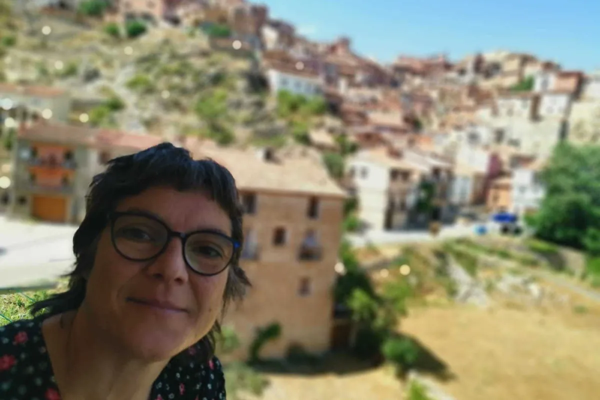 1.000'den Az Nüfuslu Belediyede Kiralık Ev Bulmanın İmkansız Misyonu: 'Köyler, Kilitli Evler ve Öğretmen Eksiklikleri Arasında Ölüyor'