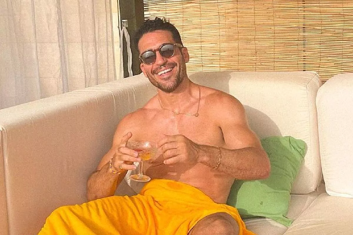 El descuido de Miguel Ángel Silvestre enseñando un testículo en Instagram |  Descubre