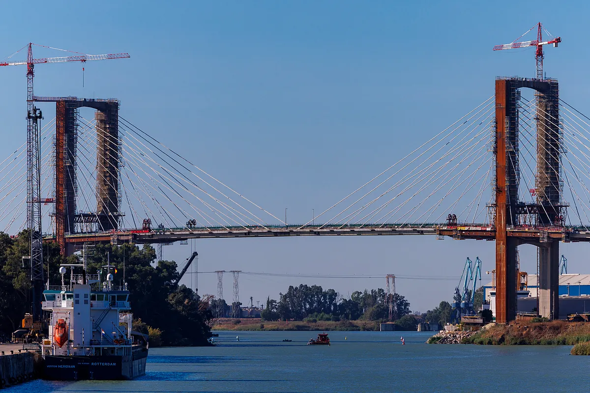 Las grandes empresas piden al estado la inversión que no se deciden a hacer «España necesitaría una inversión adicion…