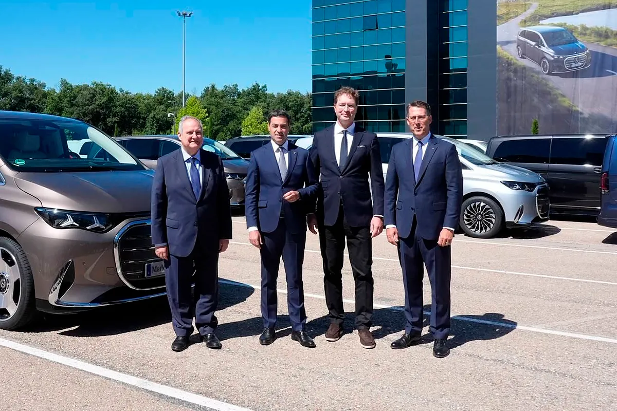 La "gran limusina" eléctrica de Mercedes arraiga en Euskadi 45.000 empleos mientras Europa tiembla con la invasión china