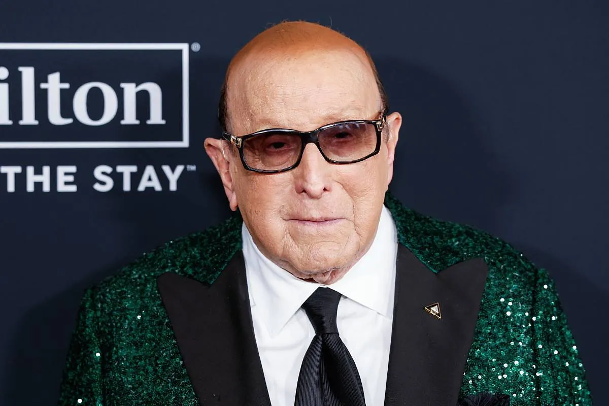 Muere el productor musical estadounidense Clive Davis a los 94 años