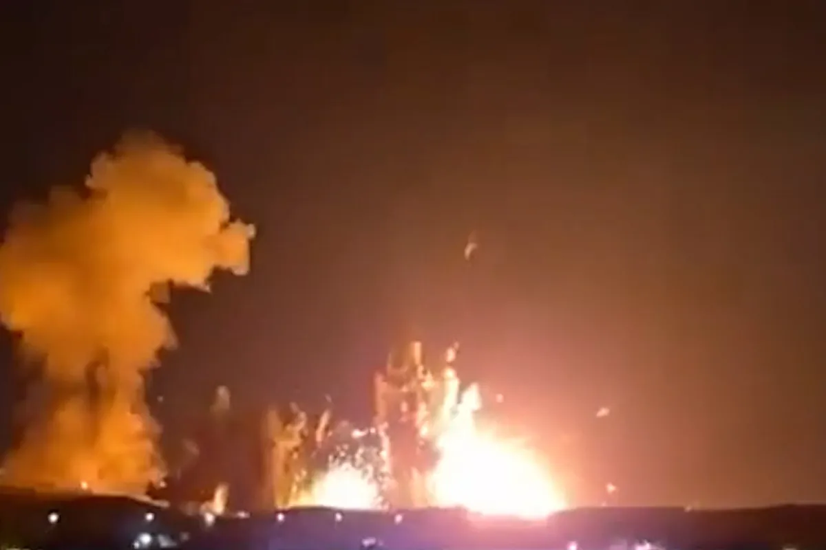 Ataque masivo con misiles a Irán: Trump comparte el vídeo del bombardeo a Isfahán