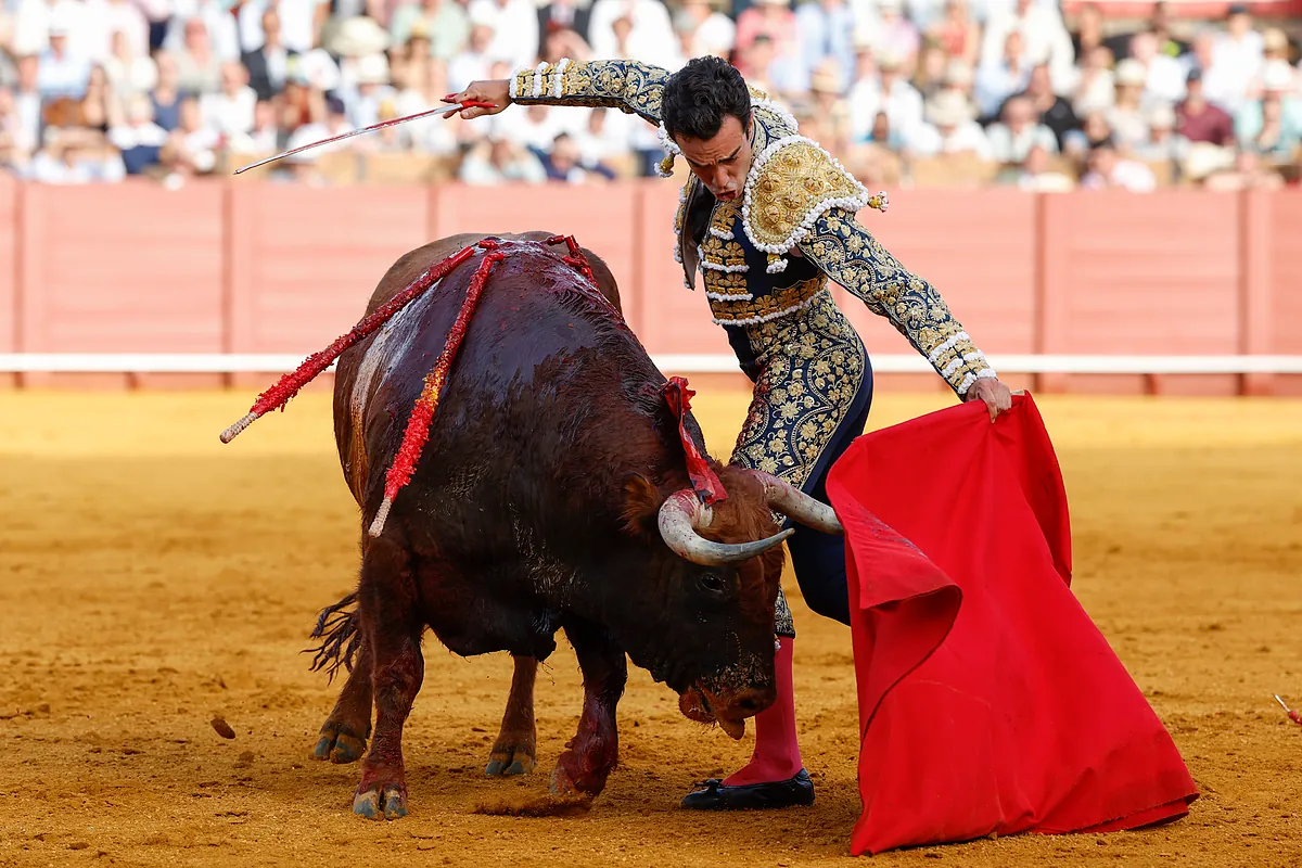 Toros en Sevilla hoy, martes 21 de abril: quién torea hoy y dónde ver por TV la Feria de Abril