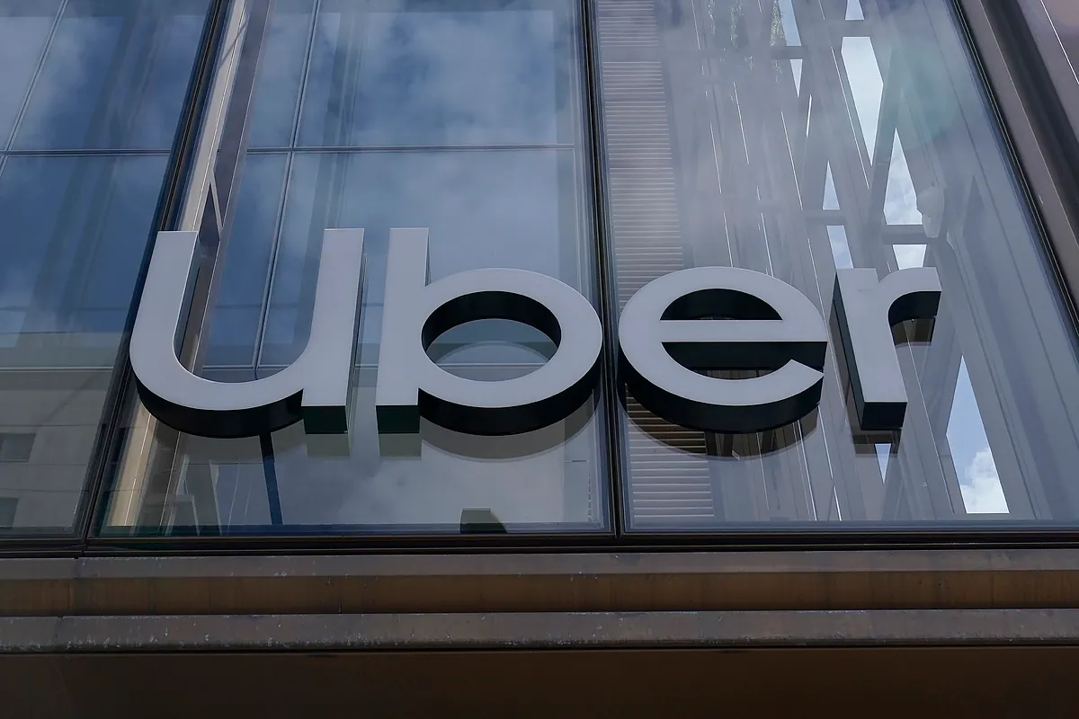 Uber anuncia el despido del 10 % de su plantilla, unos 3.300 trabajadores