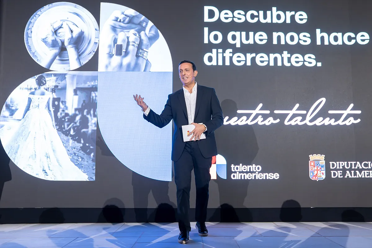 El juez abre otra investigación contra el ex presidente de la Diputación de Almería por pagar de fondos públicos los gastos de una estancia en Madrid