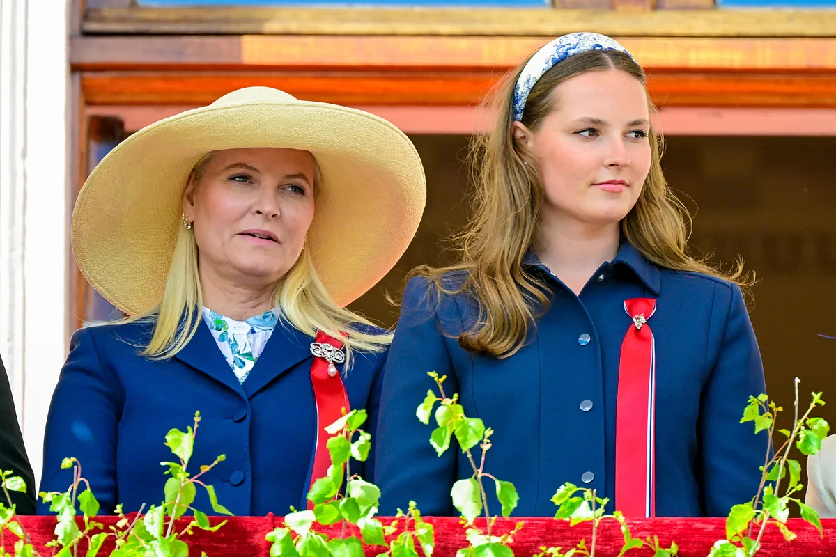 Ingrid Alexandra de Noruega vuelve de Australia para estar con su madre, Mette-Marit, que está "grave"