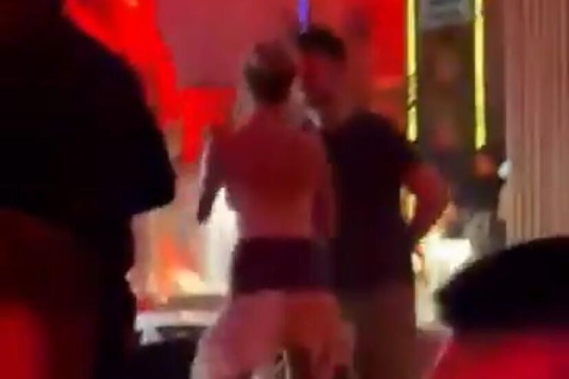 Los detalles del vídeo de Gabriel Rufián y Ester Expósito bailando juntos:  se conocieron en una discoteca y se fueron de after | Famosos