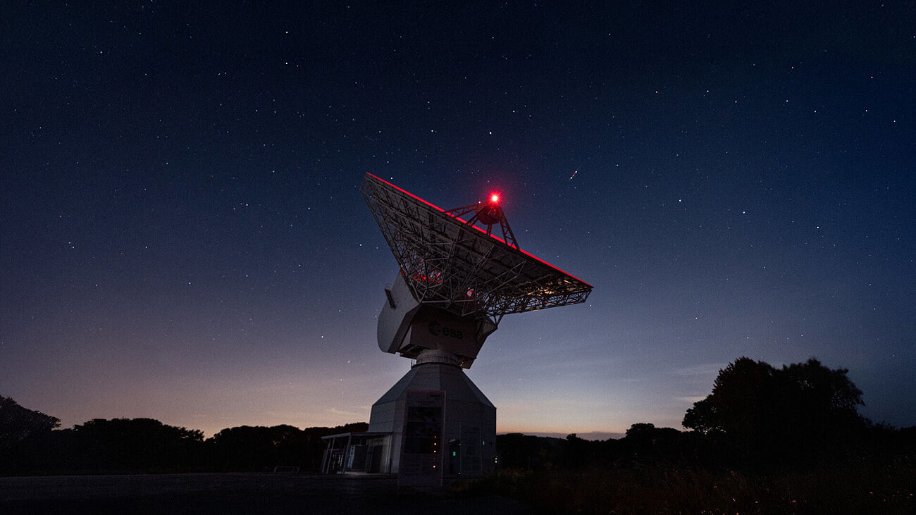 El 31 de mayo, para celebrar su vig�simo cumplea�os, la antena...