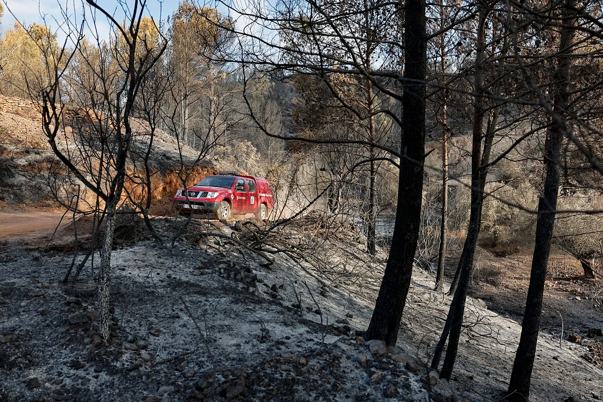 El incendio de Segorbe, contenido pero activo: quema 633 hectáreas y mantiene desalojada Gátova