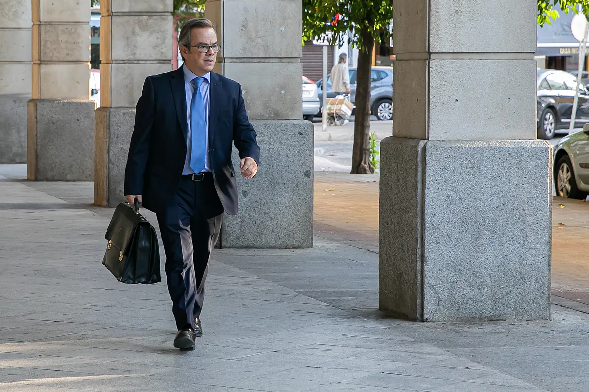 12 años para investigar si altos cargos socialistas de la Junta se coordinaron para repartir 900 millones de euros sin control en los cursos de formación para parados