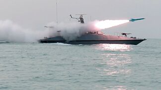 Guerra de EEUU e Israel contra Ir�n, �ltima hora hoy, en directo | Ir�n ataca un petrolero en el estrecho de Ormuz que "ignor�" la prohibici�n de tr�nsito en la zona