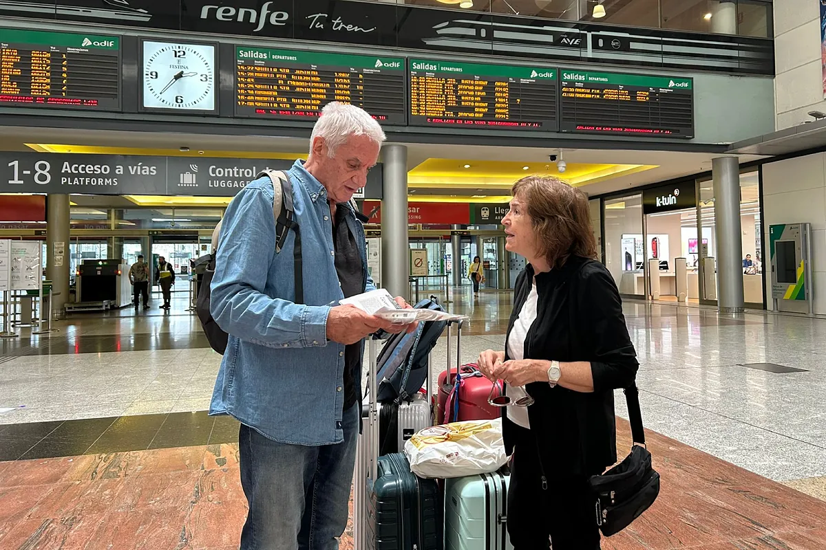 Retrasos y falta de información en la alta velocidad Madrid-Málaga el día que se reabre la línea tras tres meses de suspensión del servicio