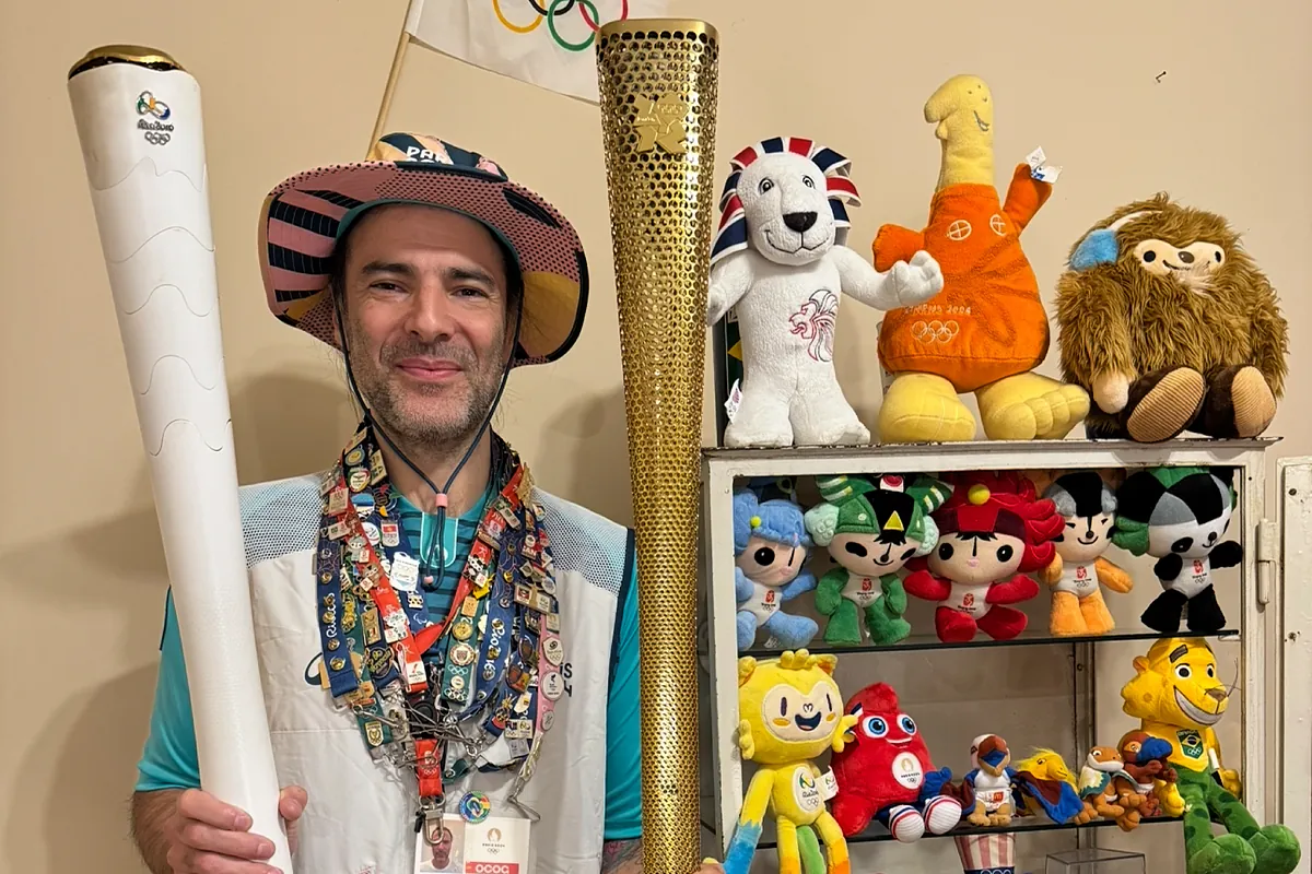 Luiz Tonidandel, el mayor coleccionista de pines olímpicos del mundo: "No son una excusa para ligar"