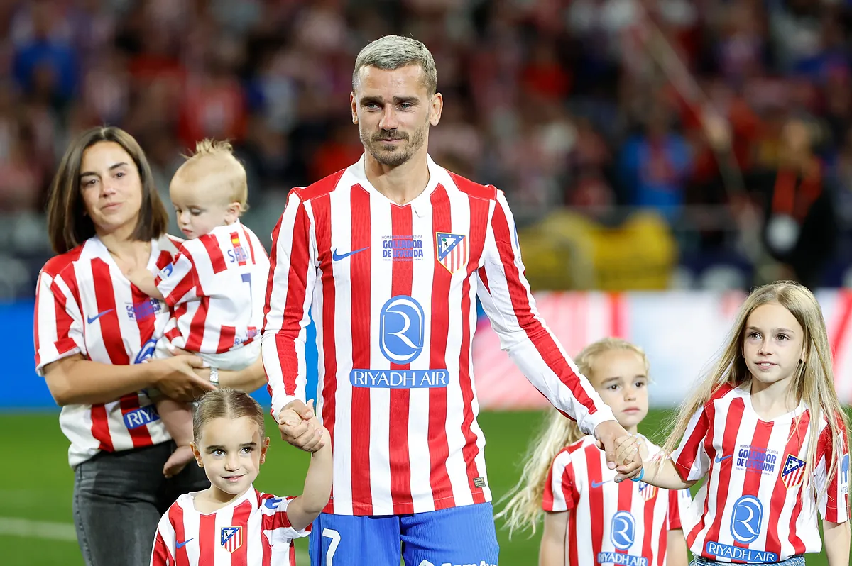 El Metropolitano llora a Griezmann en su despedida: "Tenía un discurso preparado, pero se fue a la mierda"