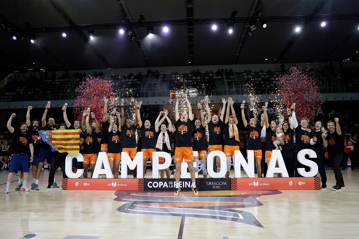 El Valencia Basket gana por segunda vez la Copa de la Reina