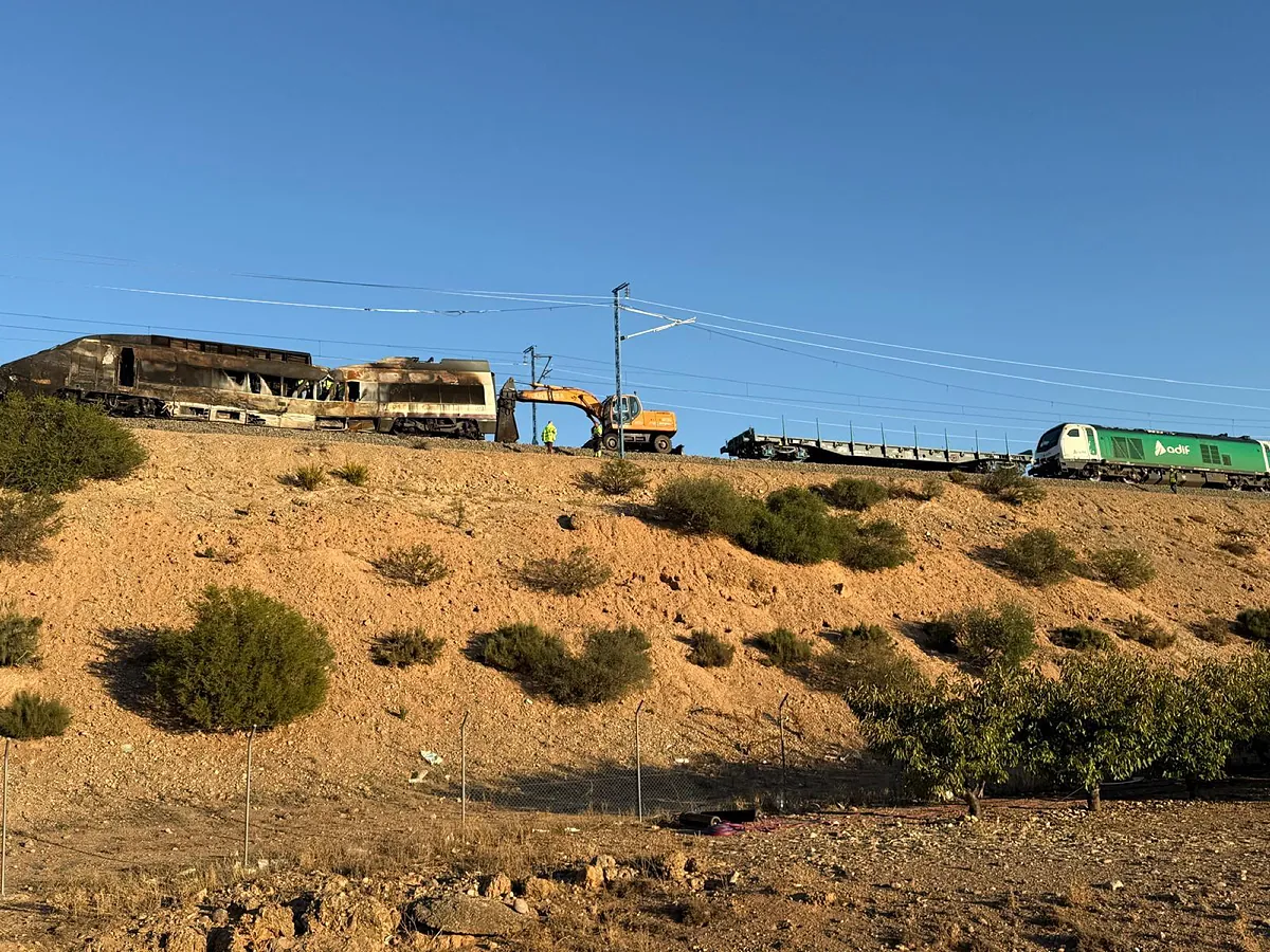 Adif completes repairs on Madrid-Barcelona rail line after train fire