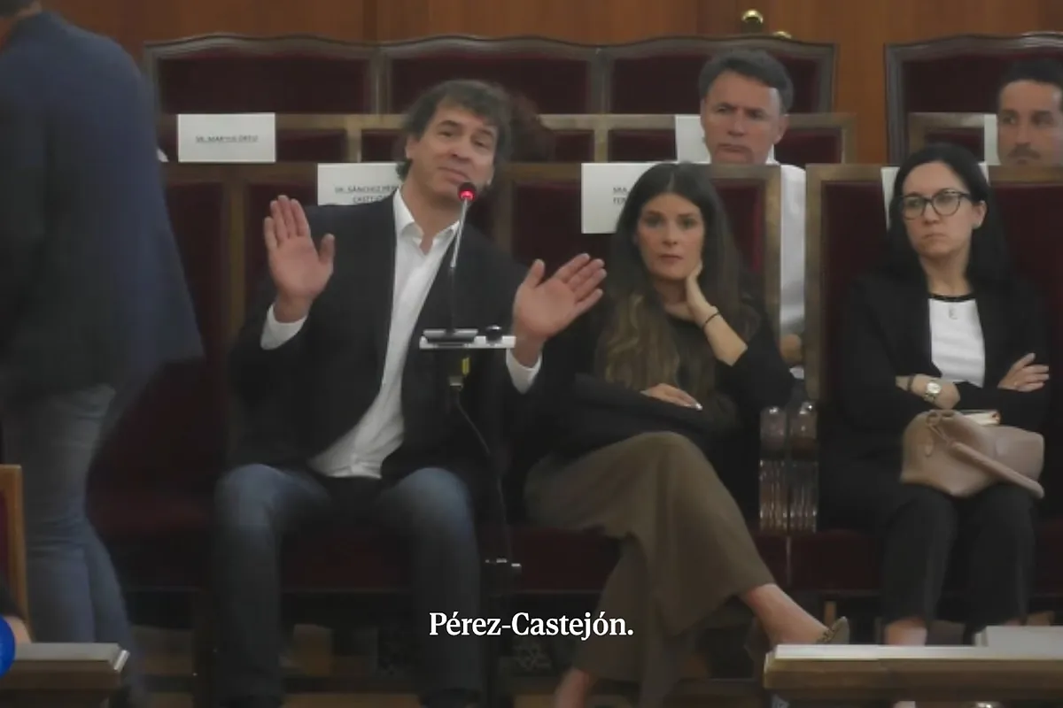 Los correos enviados por el músico a "pedrosanchez1212", última prueba del juicio del «hermanísimo», ya visto para sentencia.