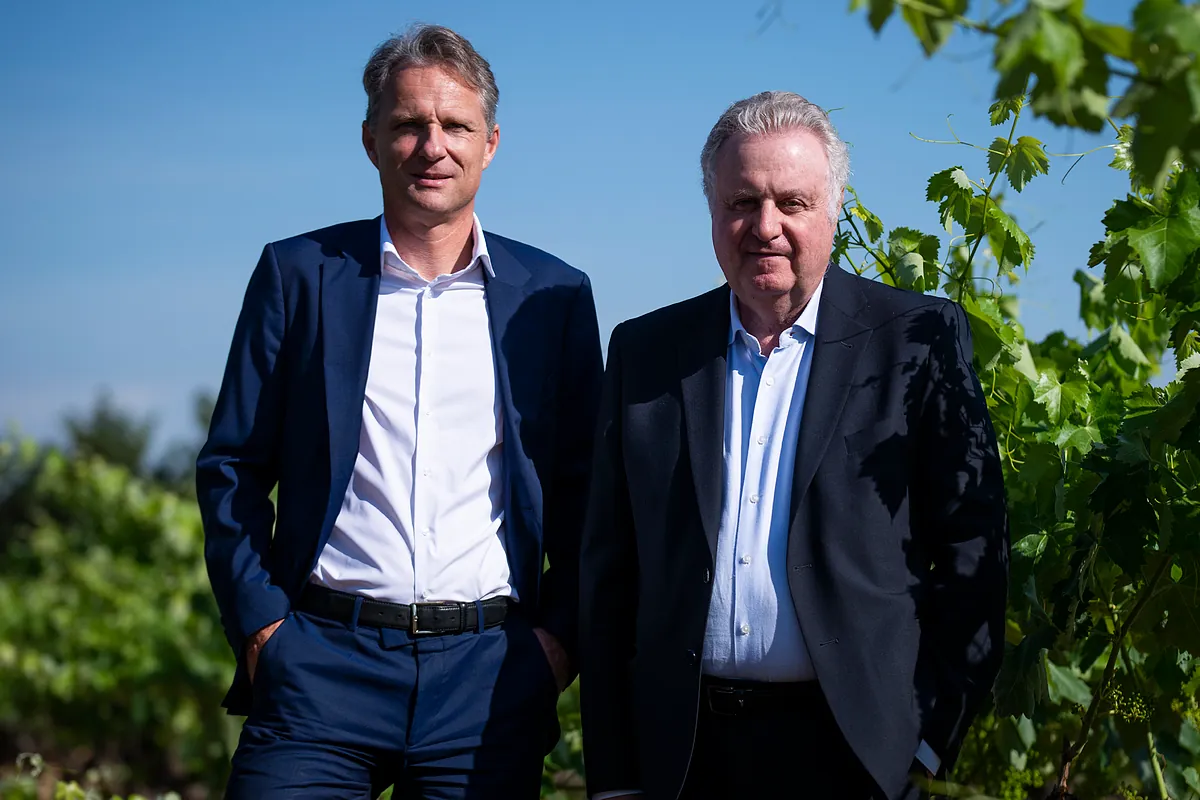 Freixenet ya no es catalana: la historia de las sagas Ferrer, Bonet y Hevia de sus viñedos heredados al estrellato internacional