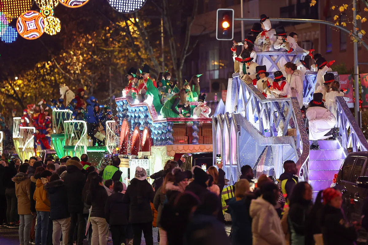 Las cabalgatas de los Reyes Magos en Madrid, distrito a distrito: fechas, horarios y recorridos