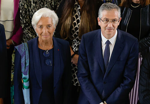 Lagarde, Hern�ndez de Cos y otros 10 banqueros centrales del mundo salen en defensa de Powell frente al acoso de Trump: "Nos solidarizamos plenamente"