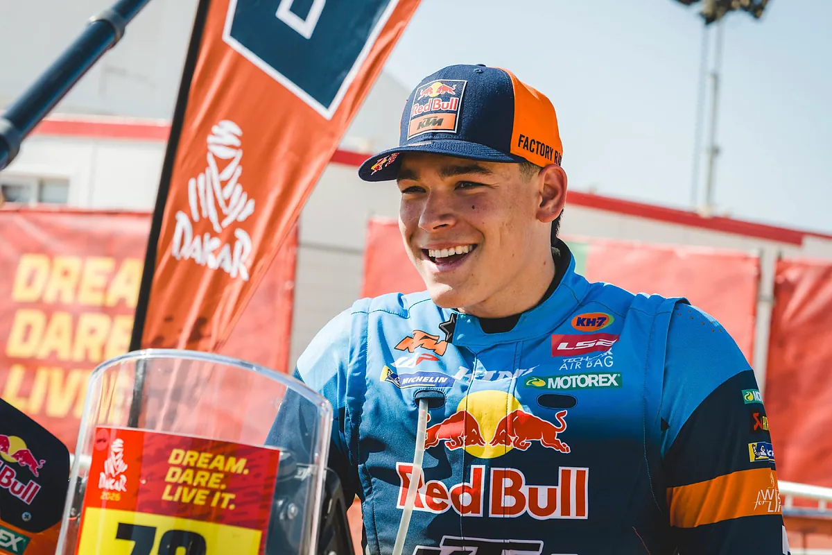 Ekstrom y un histórico Edgar Canet mandan de entrada en el Dakar