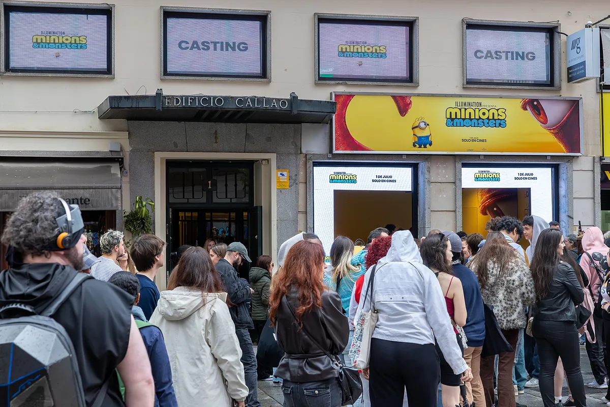 Callao congrega a una 'marea amarilla' de más de 200 personas para el casting de 'Minions y Monstruos'