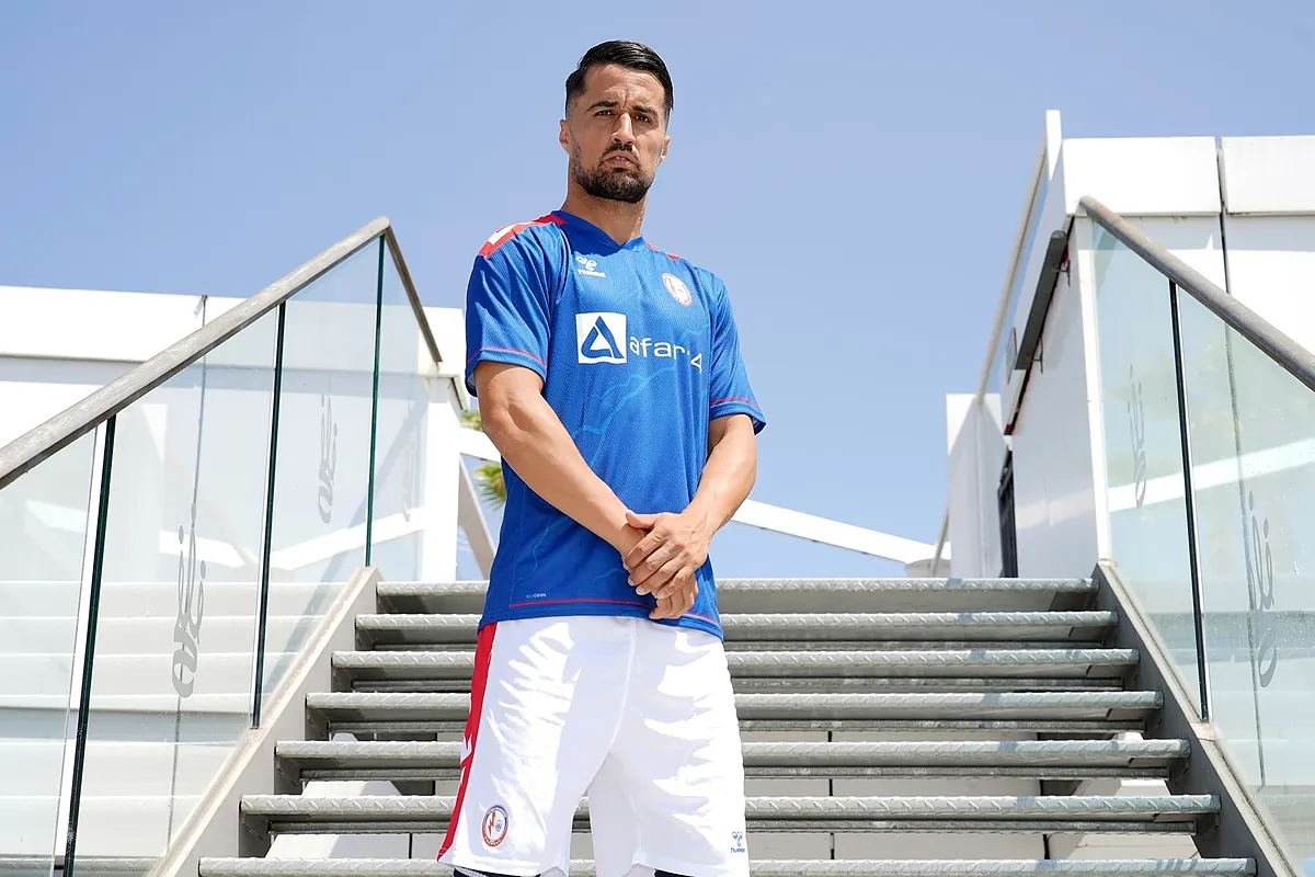 Jorge Casado, el defensa que hizo debutar Mourinho y que ahora espera al Barça con el Guadalajara