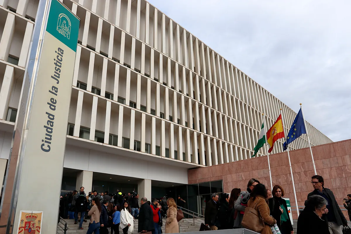 El TSJA envía 6 años a prisión a un "taxista pirata" en Almería que violó a una clienta en un servicio