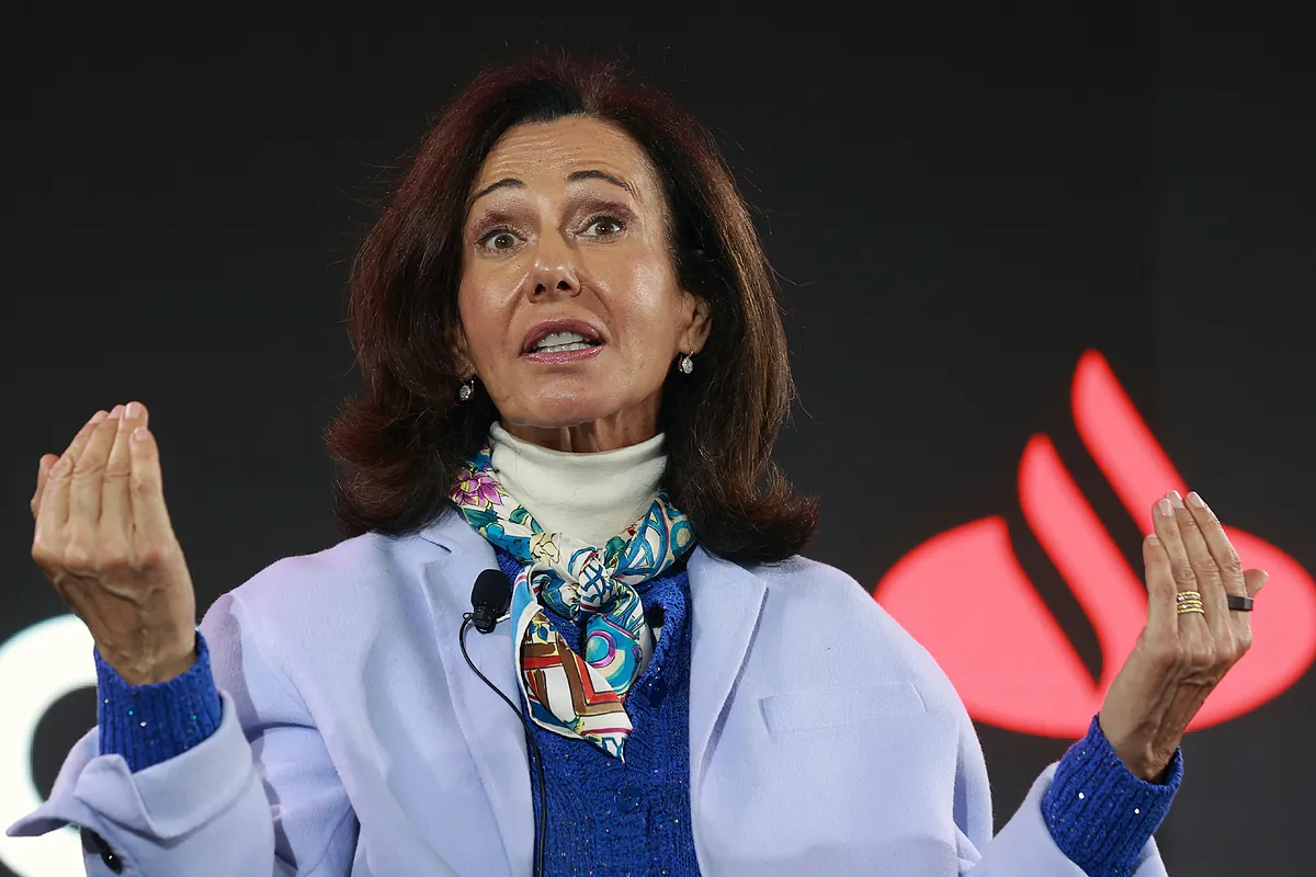 Chủ tịch Banco Santander, Ana Botín, tại một hội nghị ở Mexico tháng 6 vừa qua. (Ảnh: El Mundo)