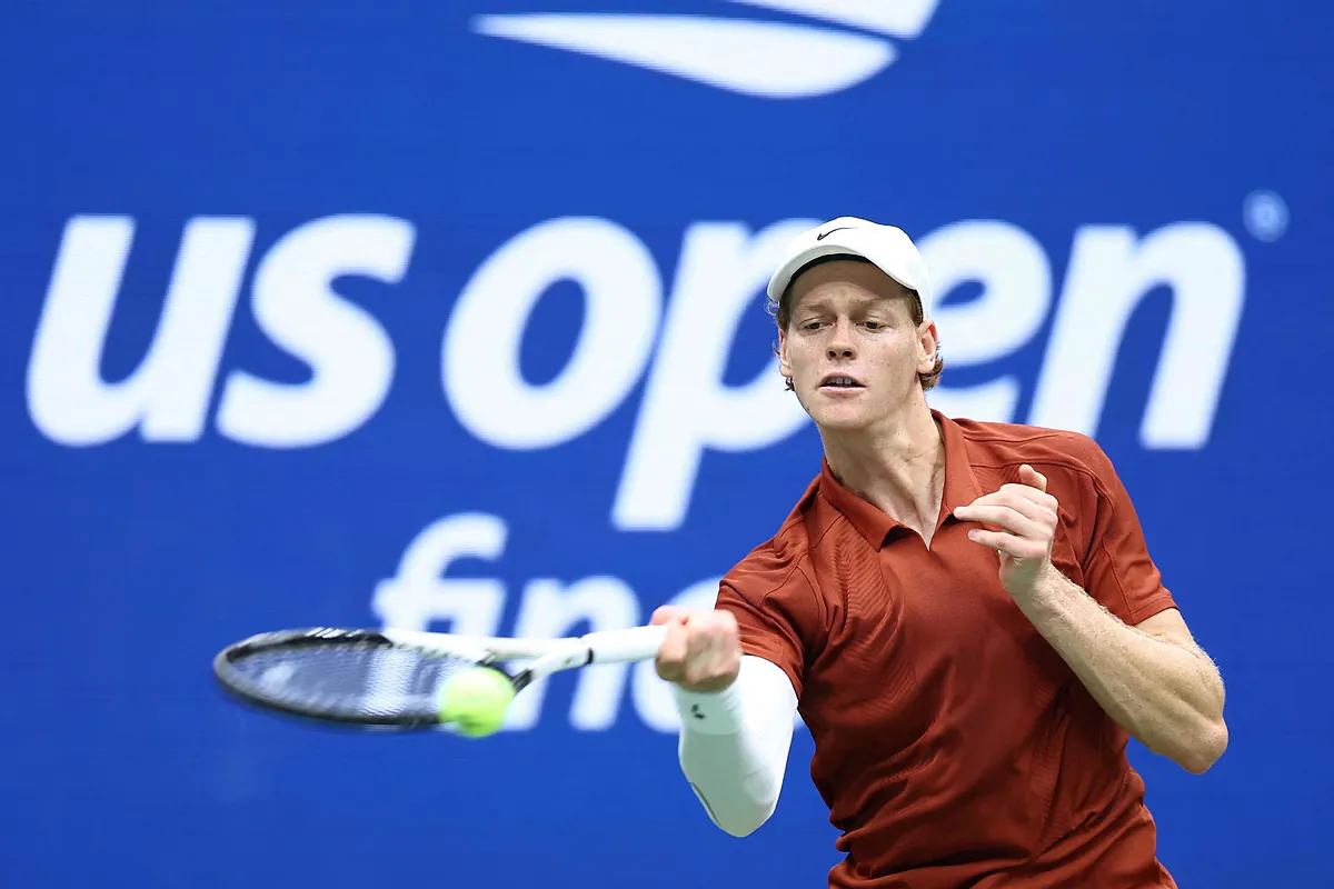 Jannik Sinner anuncia que no estará en el US Open por una lesión en su rodilla derecha
