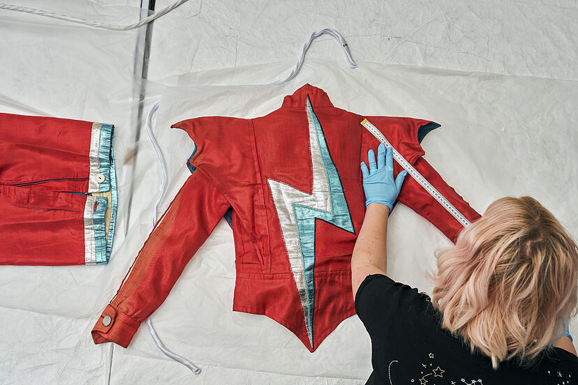 David Bowie vuelve a Londres convertido en museo: 90.000 piezas
