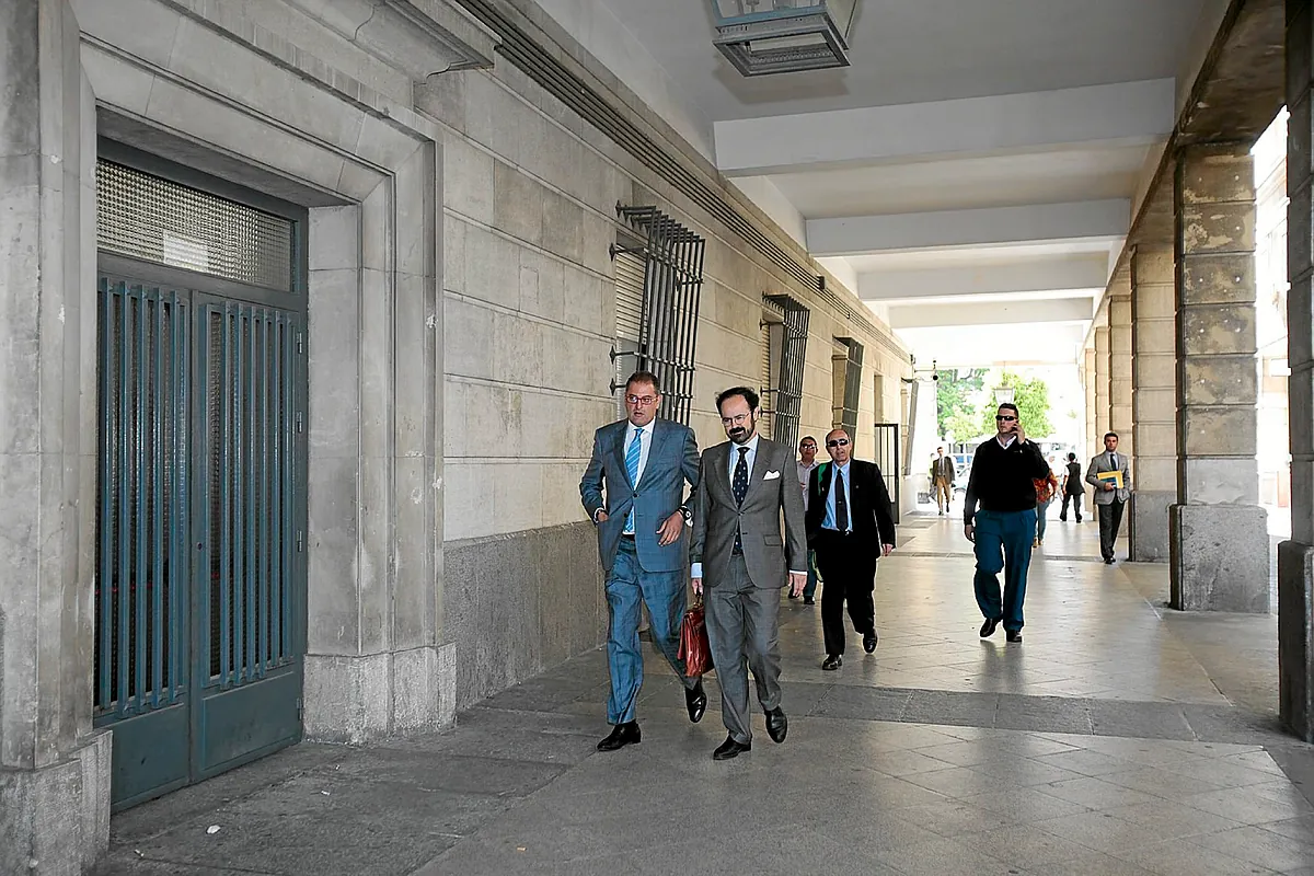 El calvario de los ERE por la complejidad de la macrocausa lleva a las defensas a alegar "penosidad extraordinaria"