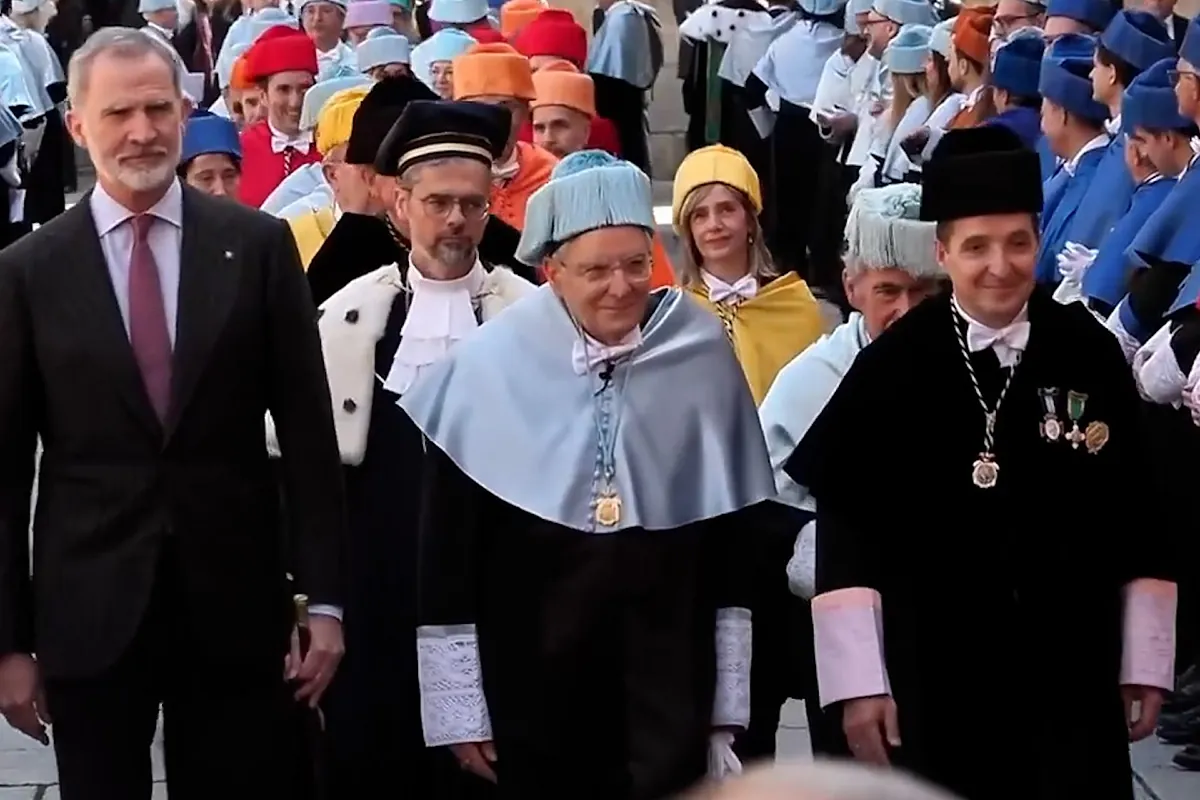 Felipe VI preside el acto de nombramiento Doctor Honoris Causa a Sergio Mattarella en Salamanca