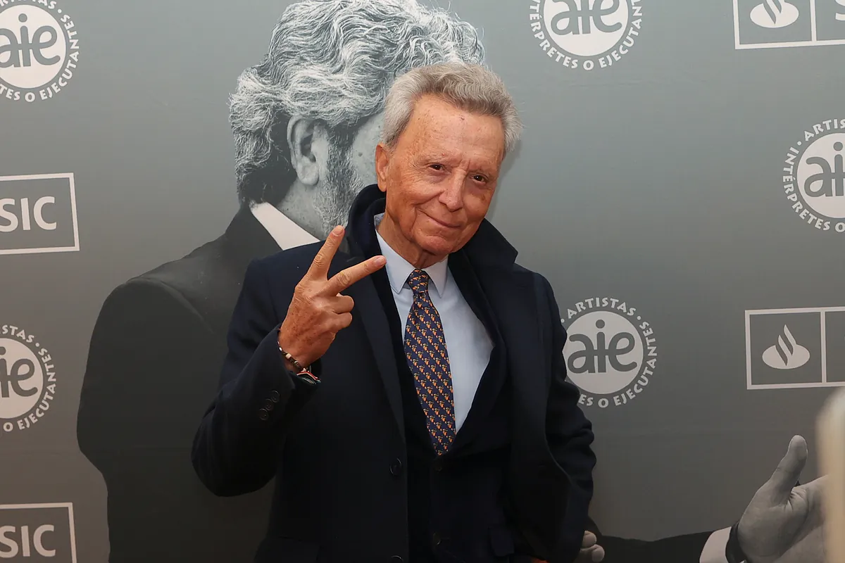 José Ortega Cano: del creador del "semen de fuerza" llega... el yoga torero