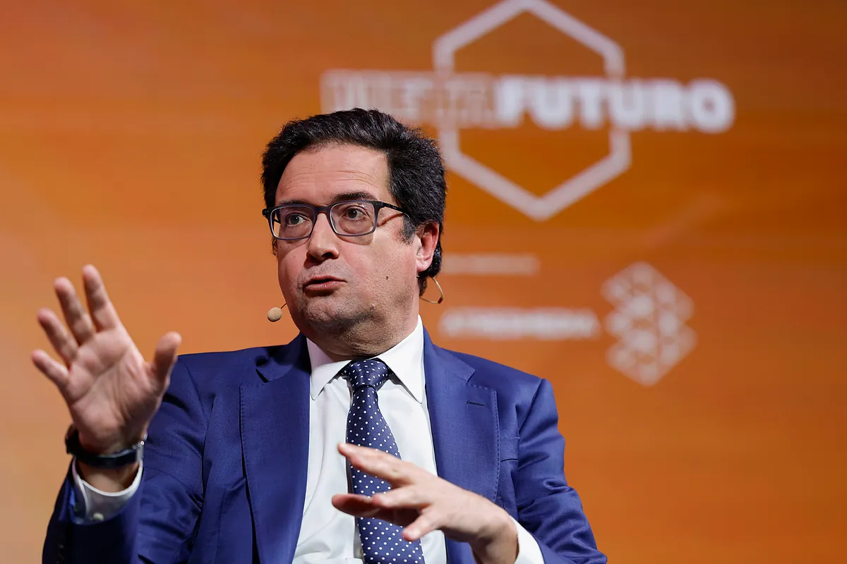 El Gobierno eleva su propuesta de subida salarial a los funcionarios ...
