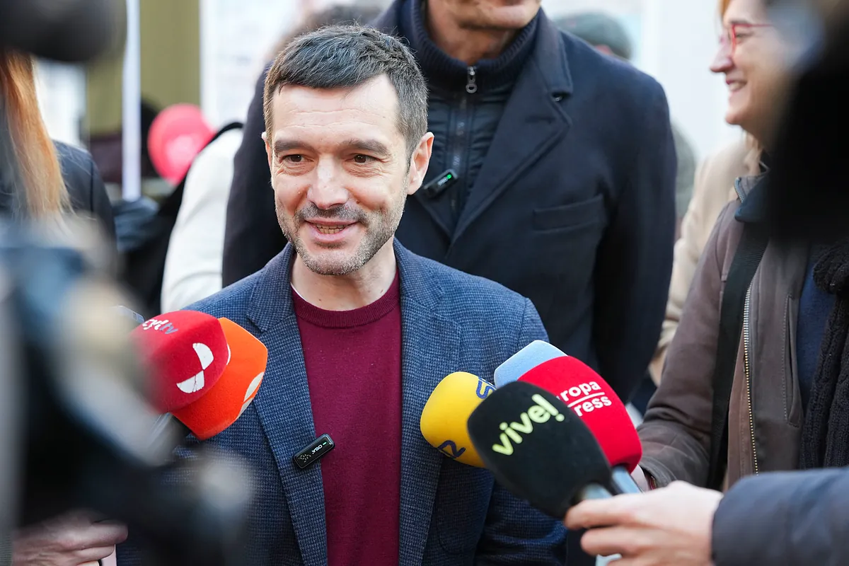 Bustinduy planta cara a Ryanair y advierte que "han tocado hueso en España y deberán cumplir la ley", porque "aquí se respetan los derechos de los consumidores"