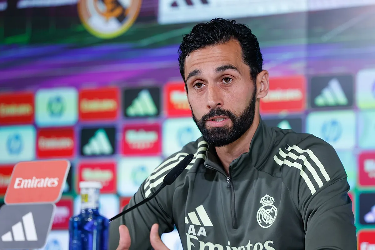 Arbeloa tras la rueda de prensa de Florentino Pérez: "Al Real Madrid se le trata de manera muy muy diferente"